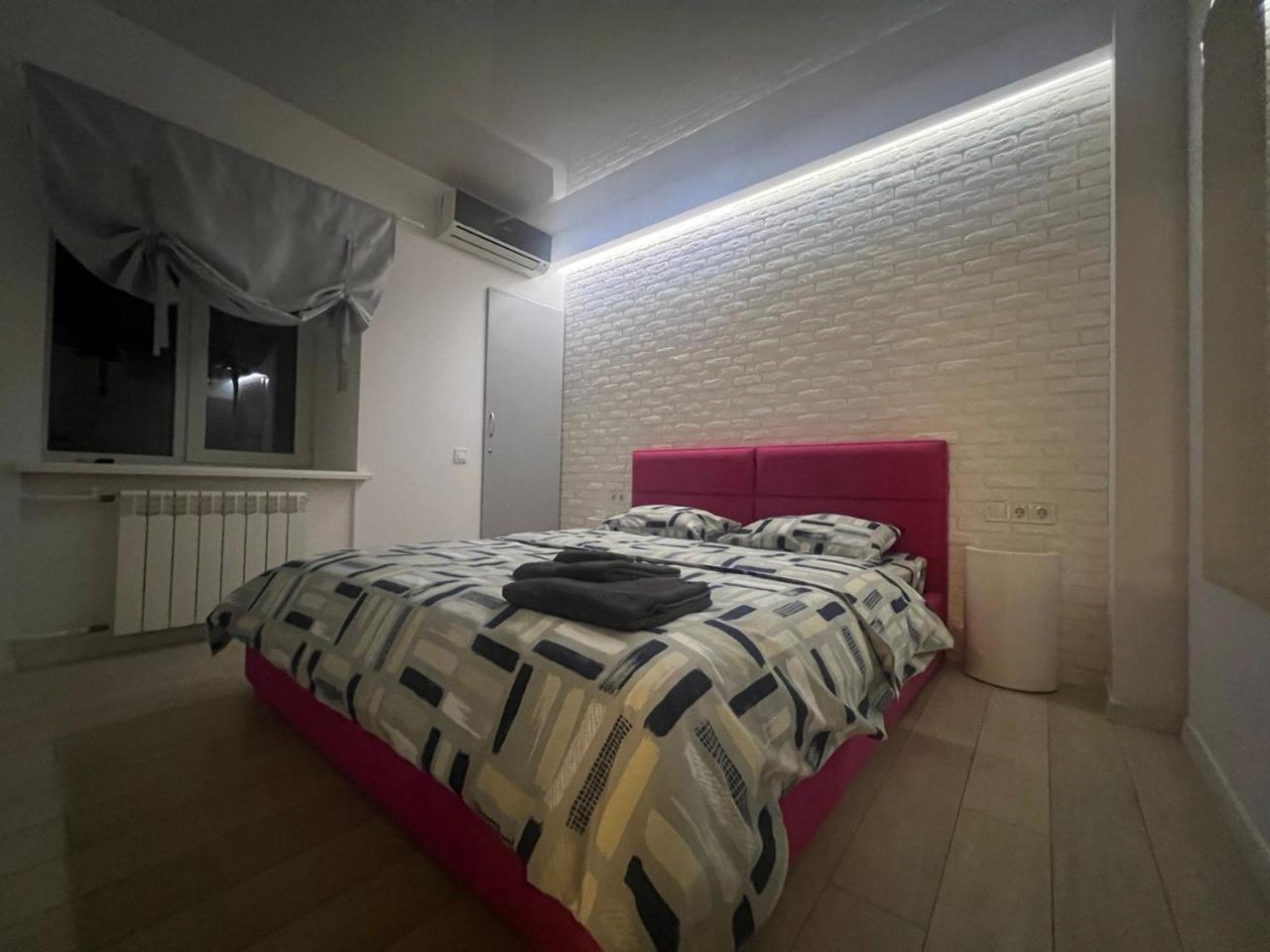 2-Room Luxury Apartment In The Center Kiev Eksteriør billede